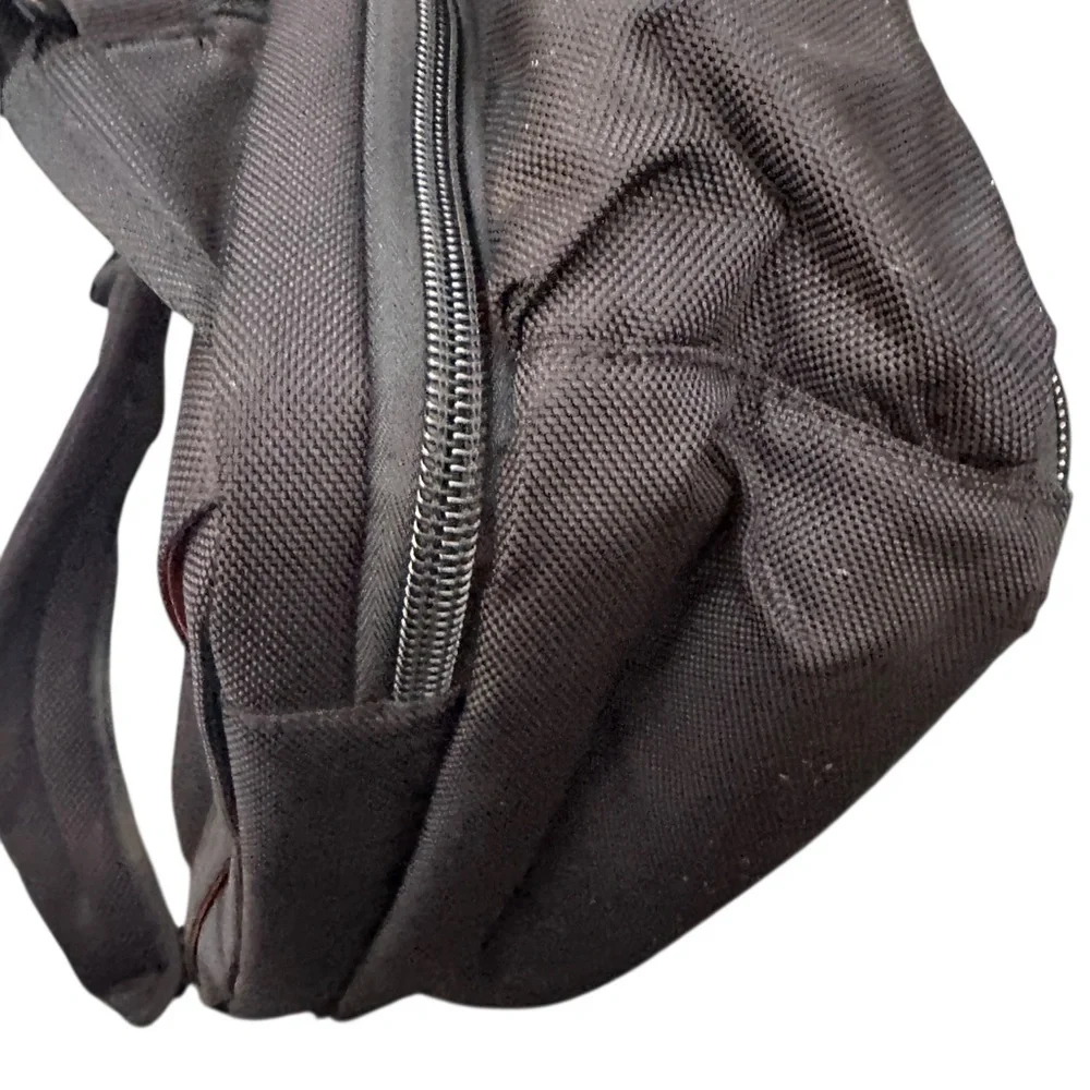 Everki Black and Orange Men's Backpack travel